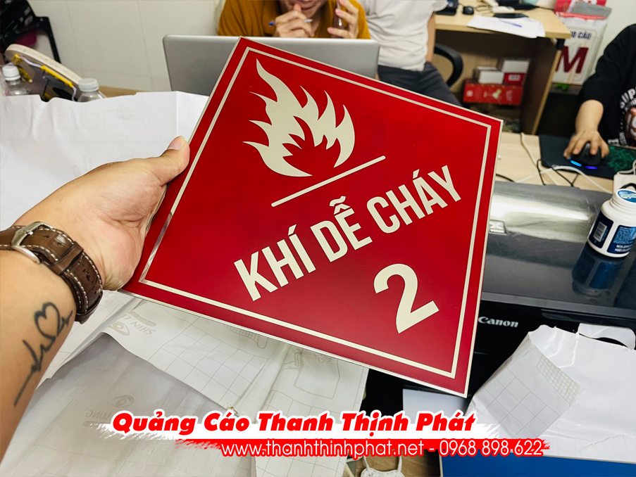 Bảng inox khí dễ cháy